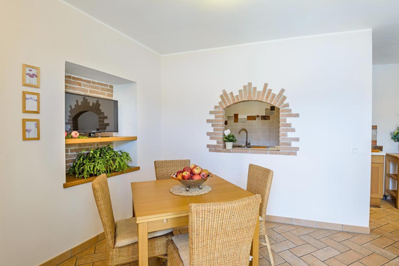 Casa Artis Apartment กราเวโดนา ภายนอก รูปภาพ