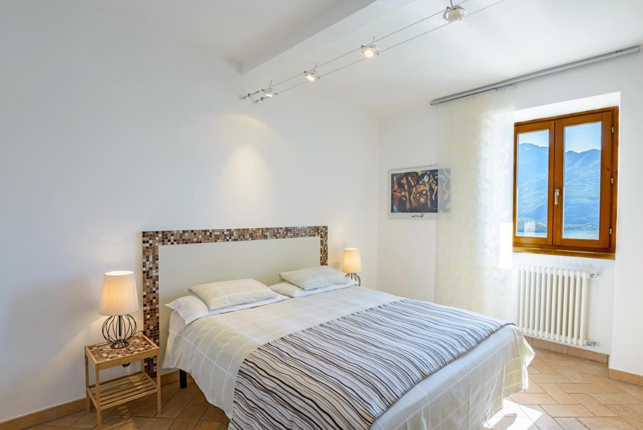 Casa Artis Apartment กราเวโดนา ภายนอก รูปภาพ